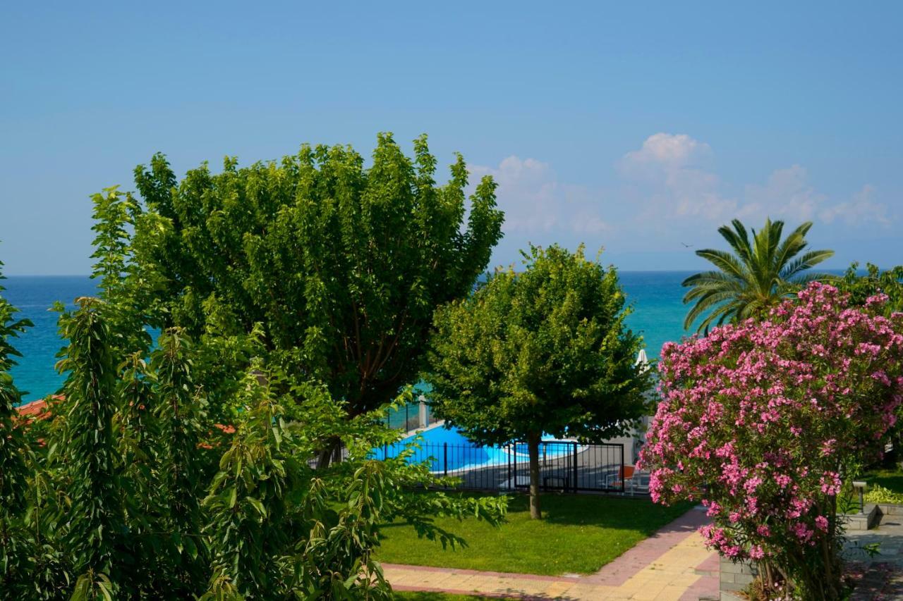 Secret Paradise Villas Loutra Elevtheron Ngoại thất bức ảnh